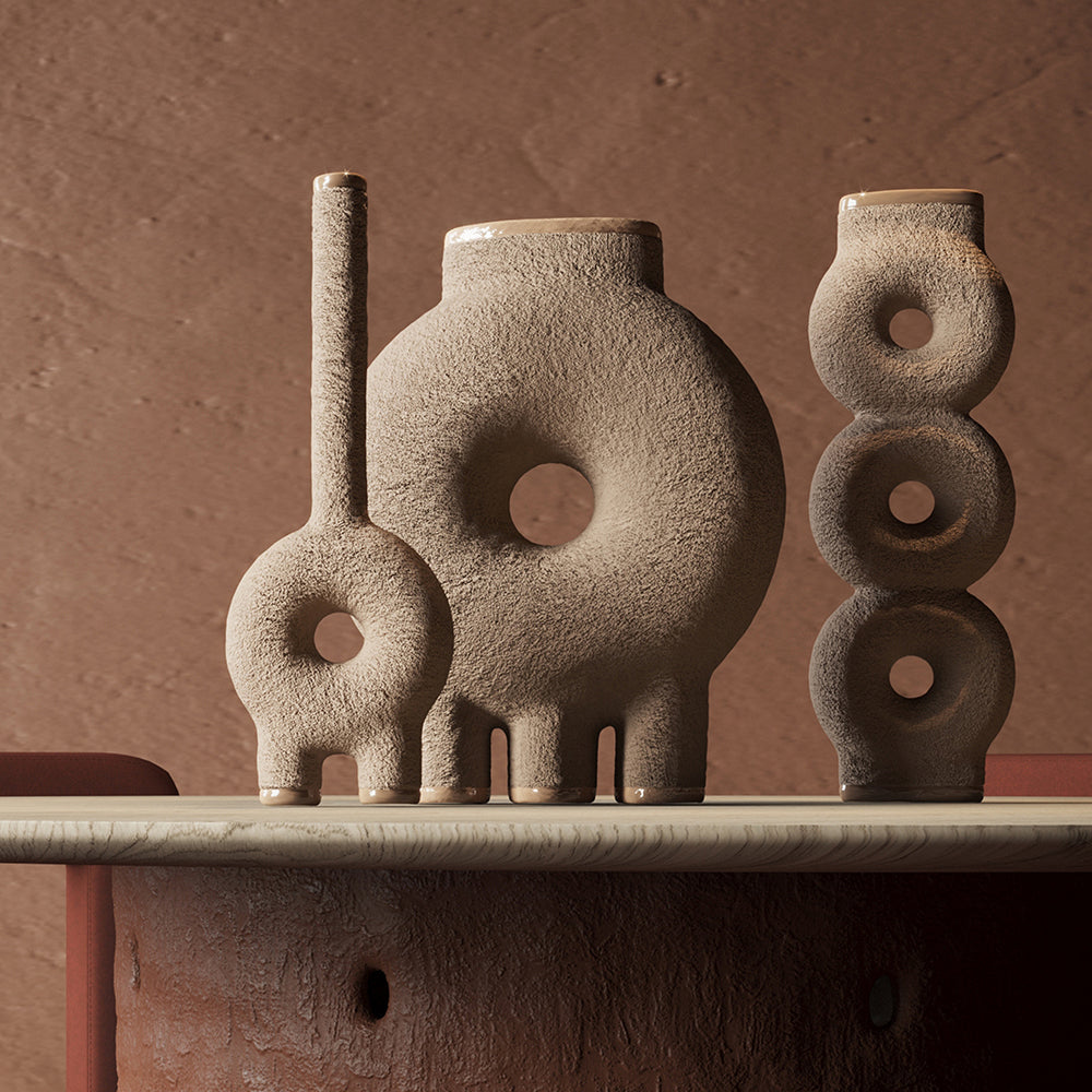 KUMANEC on three legs