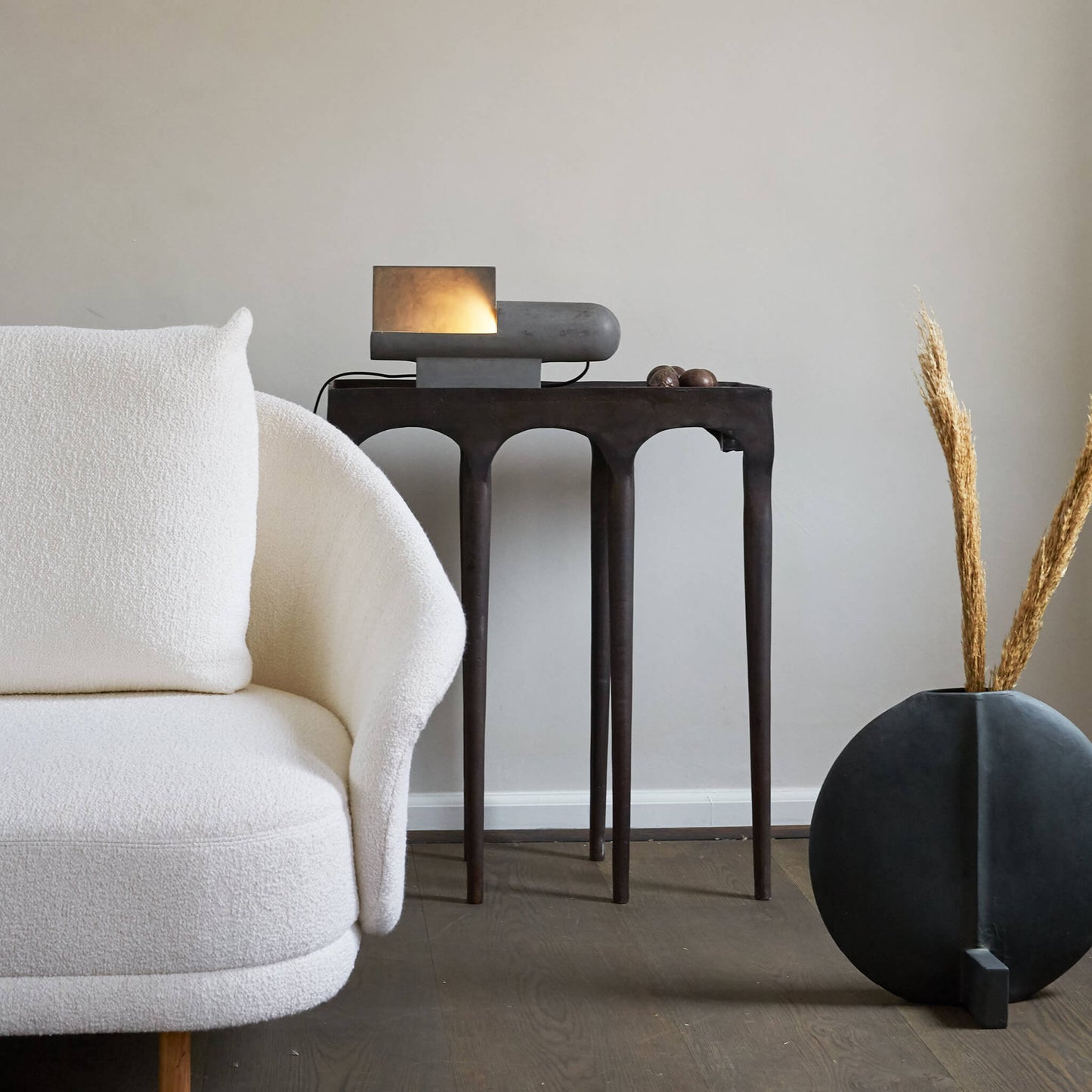 BRUTALIST table lamp