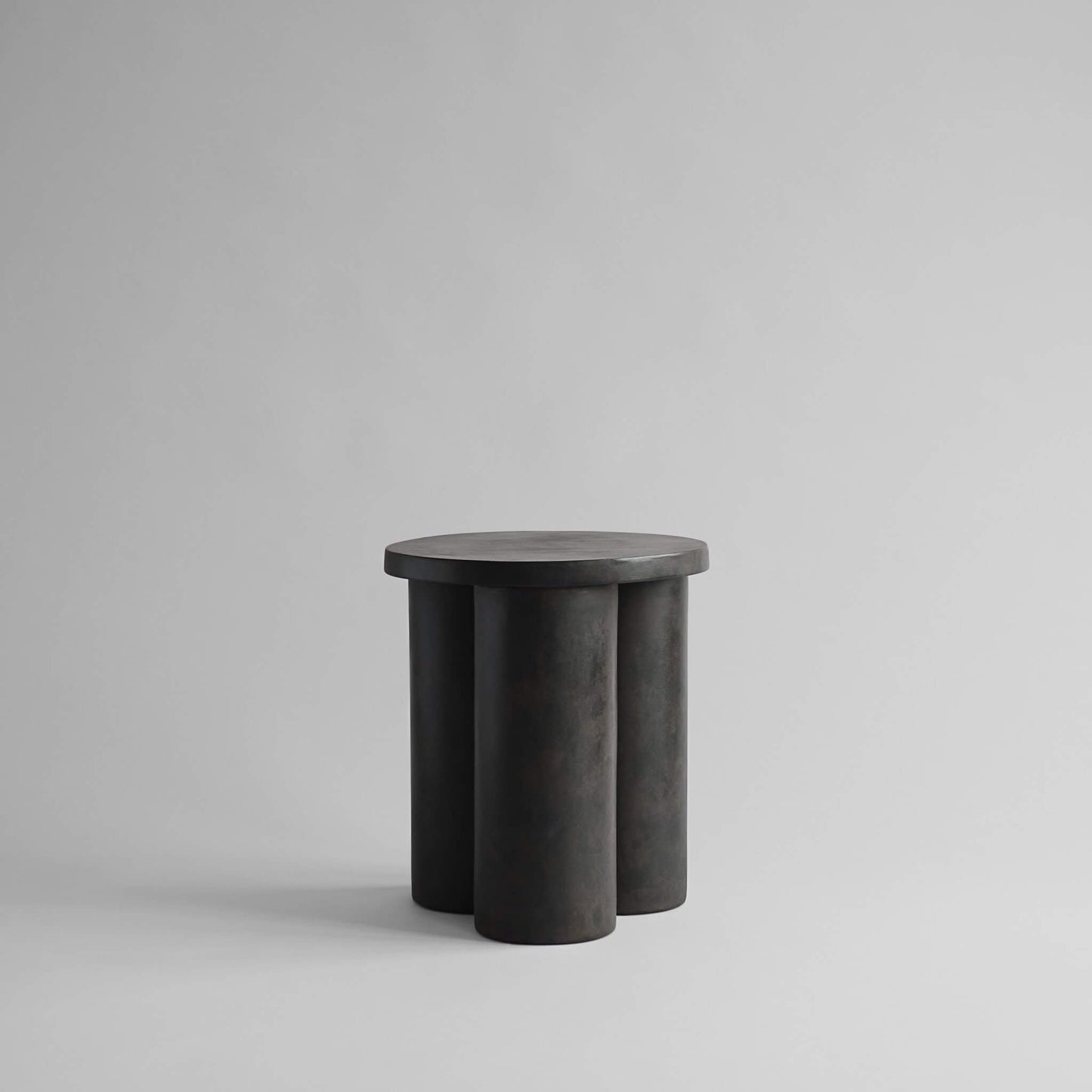 BIG FOOT coffee table