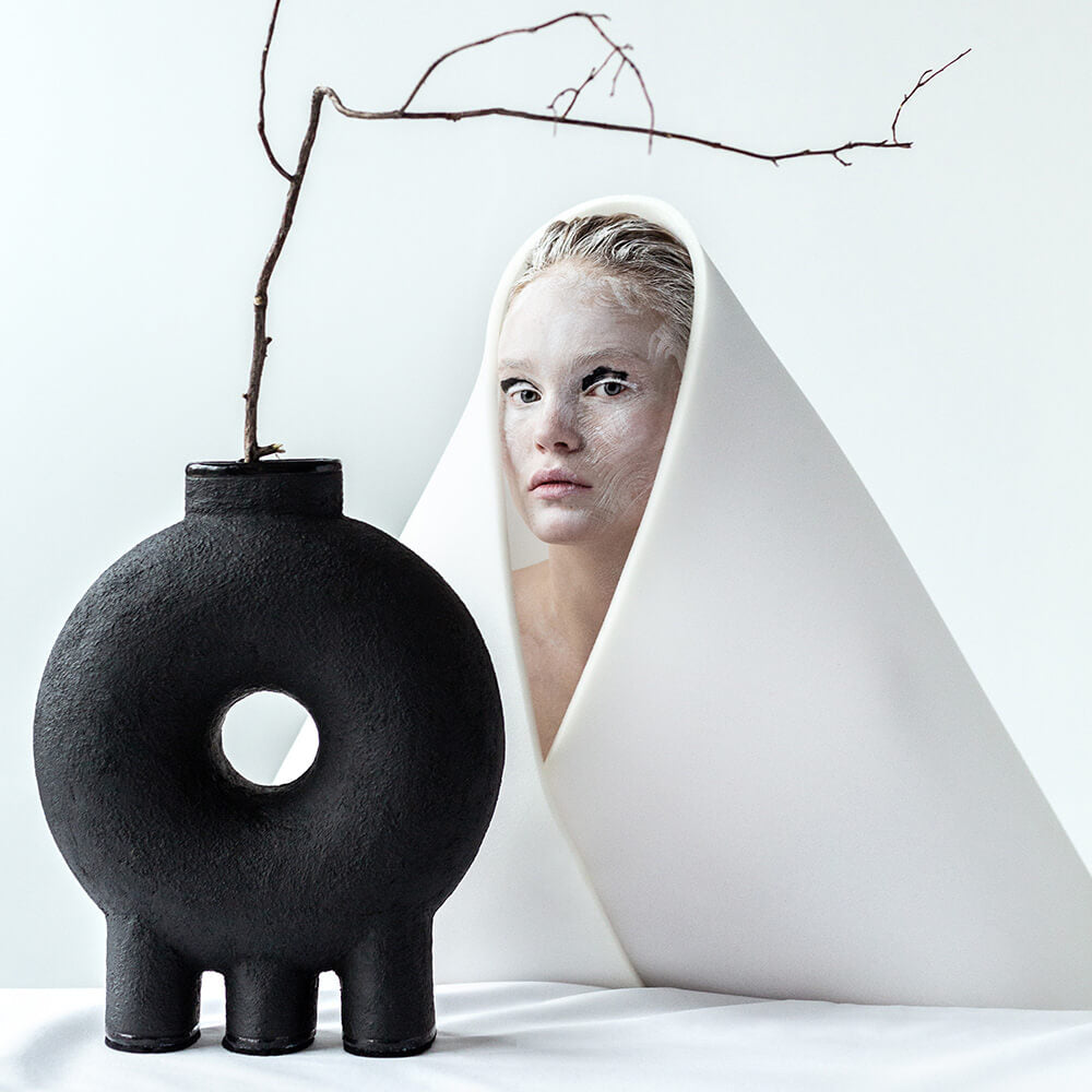 KUMANEC on three legs