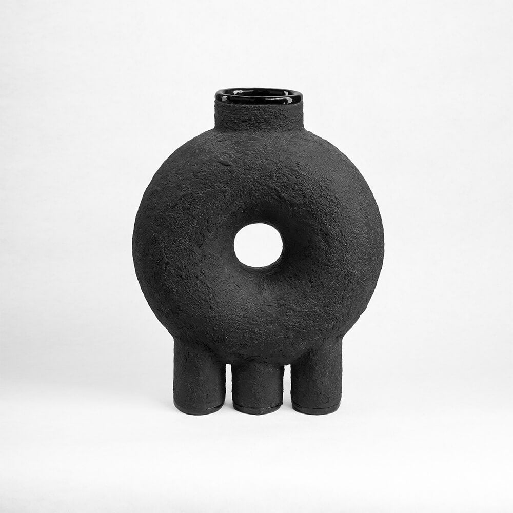 Kumanec Three Legs Black