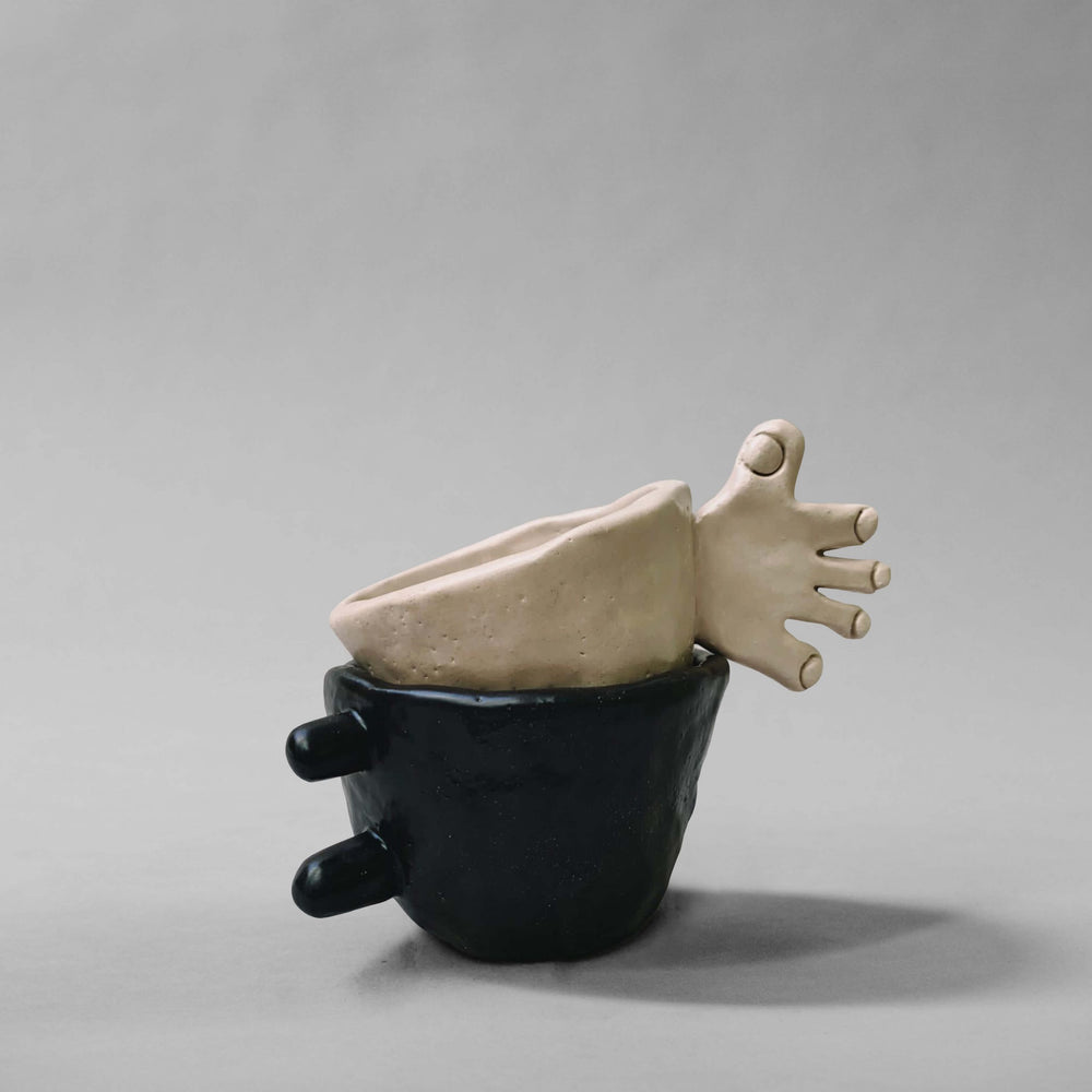 HAND + HORN mug set