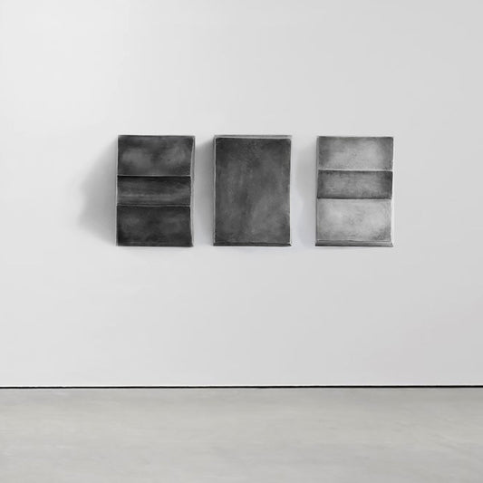 SCULPT WALL ART in dark grey